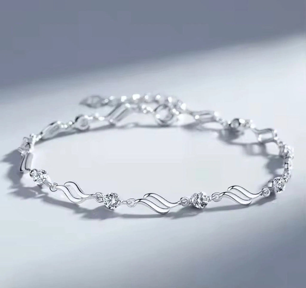 925 Sterling Silver Crystal Love Heart Charm Bracelet for Women